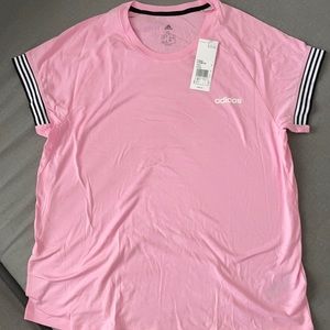 Ladies T-shirt